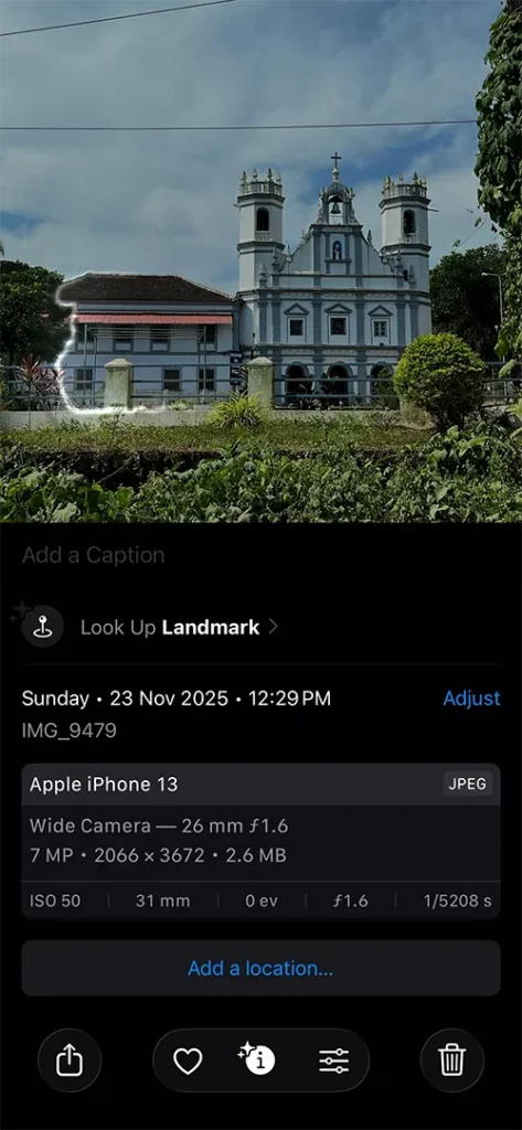 iPhone Photo No Location